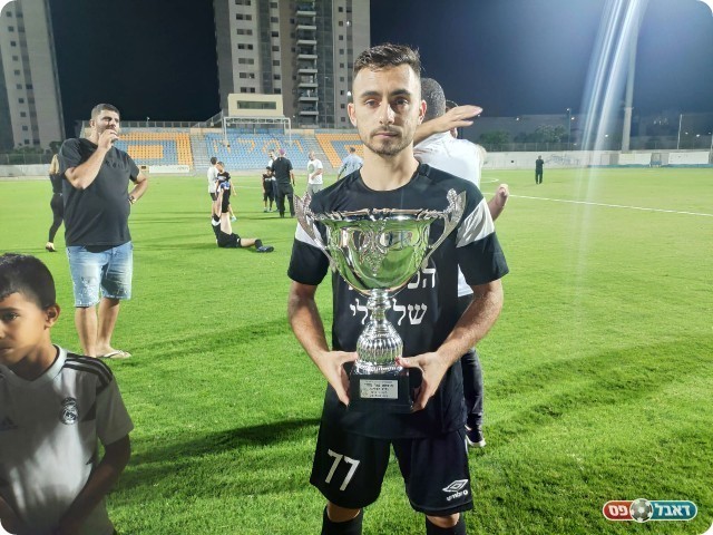 דור אבינו עם רביעייה. השחקן המצטיין (אביחי דלאל)